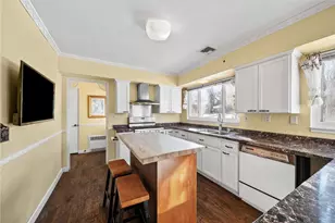 1111 Firwood Dr, Pittsburgh, PA 15243 - Photo 11