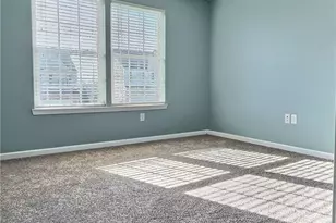 282 Maple Ridge Dr, Cecil, PA 15317 - Photo 17