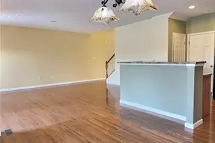 282 Maple Ridge Dr, Cecil, PA 15317 - Photo 9