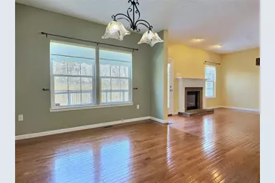 282 Maple Ridge Dr, Cecil, PA 15317 - Photo 7