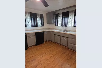 1001 7th Ave, Conway, PA 15027 - Photo 33