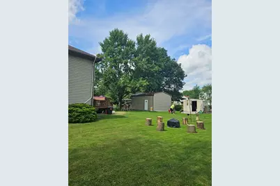 323 Spackman St, Saint Clair Township, PA 15954 - Photo 19