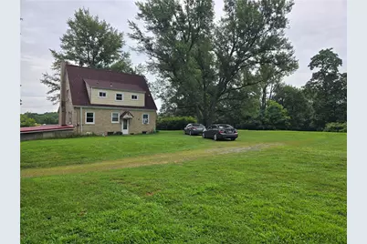 368 Pittsburgh Road, Penn Township, PA 16002 - Photo 9