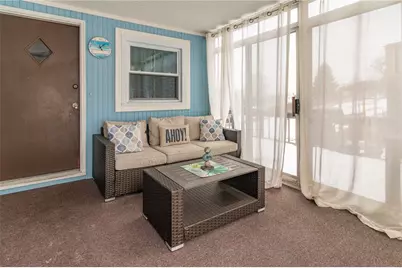 6808 Monroe Ave, West Mifflin, PA 15122 - Photo 33