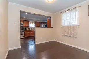 6808 Monroe Ave, West Mifflin, PA 15122 - Photo 15