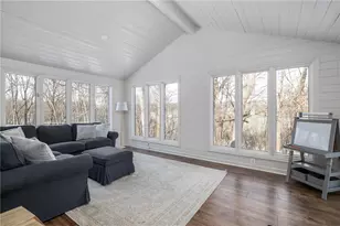 2548 Country Side Ln, Pittsburgh, PA 15090 - Photo 15