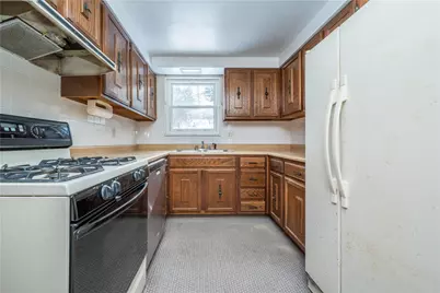 3340 Recker Dr, Pittsburgh, PA 15227 - Photo 15