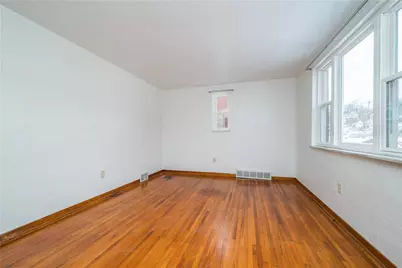 3340 Recker Dr, Pittsburgh, PA 15227 - Photo 7