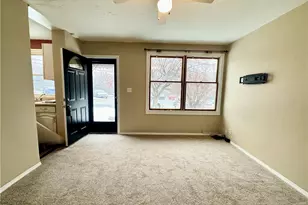 317 Mt Vernon Dr, Pittsburgh, PA 15223 - Photo 3