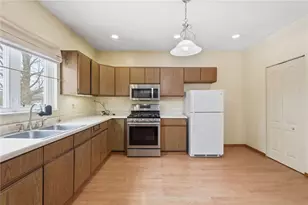 373 Copperfield Ave, Pittsburgh, PA 15210 - Photo 13