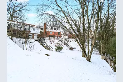 8732 Breezewood Dr, Pittsburgh, PA 15237 - Photo 29