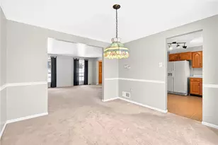 8732 Breezewood Dr, Pittsburgh, PA 15237 - Photo 9