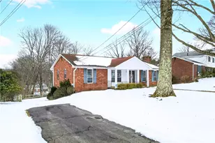 8732 Breezewood Dr, Pittsburgh, PA 15237 - Photo 31