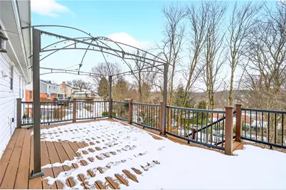 8732 Breezewood Dr, Pittsburgh, PA 15237 - Photo 13