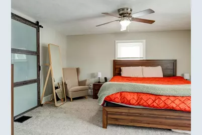 1855 W W Lawrence Ave, Ellwood City, PA 16117 - Photo 17