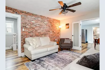 1855 W W Lawrence Ave, Ellwood City, PA 16117 - Photo 5