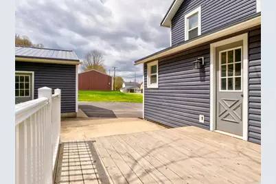 1855 W Lawrence Ave, Ellwood City, PA 16117 - Photo 25