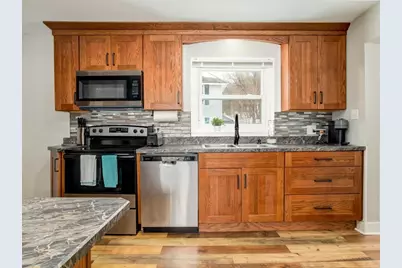 1855 W Lawrence Ave, Ellwood City, PA 16117 - Photo 7