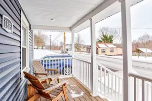 1855 W Lawrence Ave, Ellwood City, PA 16117 - Photo 3