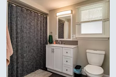 1855 W Lawrence Ave, Ellwood City, PA 16117 - Photo 21