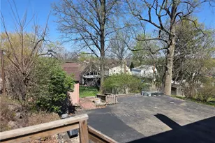 543 Old Farm Rd, Baldwin Twp, PA 15234 - Photo 7