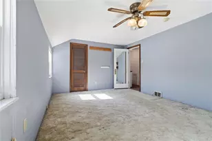 543 Old Farm Rd, Baldwin Twp, PA 15234 - Photo 17