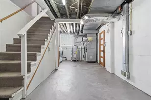 543 Old Farm Rd, Baldwin Twp, PA 15234 - Photo 29