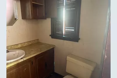 215 N 4th St, Youngwood, PA 15697 - Photo 15