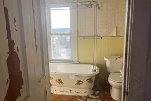 215 N 4th St, Youngwood, PA 15697 - Photo 17