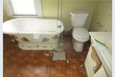 215 N 4th St, Youngwood, PA 15697 - Photo 7