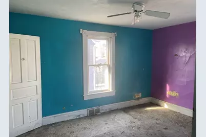 215 N 4th St, Youngwood, PA 15697 - Photo 19