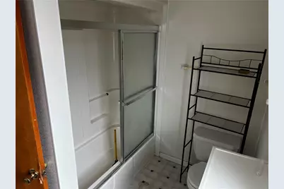 426 E 2nd Ave, Tarentum, PA 15084 - Photo 11