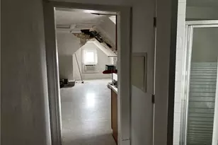 426 E 2nd Ave, Tarentum, PA 15084 - Photo 13