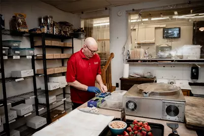 113 Grant Avenue, Vandergrift, PA 15690 - Photo 5