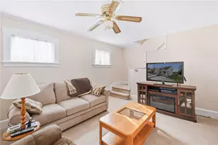 1090 Griswold St, Sharon, PA 16146 - Photo 19