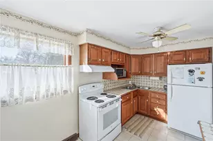 1090 Griswold St, Sharon, PA 16146 - Photo 27