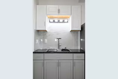 435 N Broadway St, Scottdale, PA 15683 - Photo 9