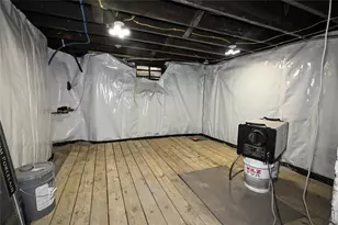 435 N Broadway St, Scottdale, PA 15683 - Photo 33