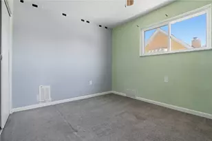 253 Vine St, Munhall, PA 15120 - Photo 33