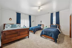 131 S Pitt St, Mercer Boro, PA 16137 - Photo 35