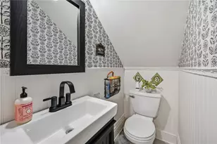 131 S Pitt St, Mercer Boro, PA 16137 - Photo 17