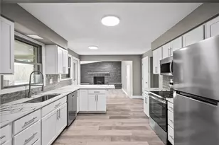 755 Massachusetts St, Ellwood City, PA 16117 - Photo 17