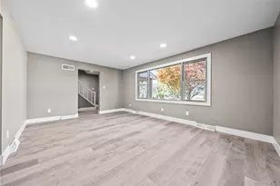 755 Massachusetts St, Ellwood City, PA 16117 - Photo 11