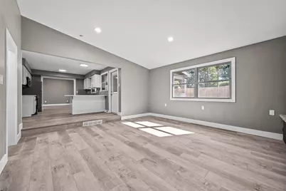 755 Massachusetts St, Ellwood City, PA 16117 - Photo 21