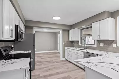 755 Massachusetts St, Ellwood City, PA 16117 - Photo 15