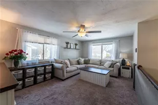 200 Kirkwood Dr, Cranberry Township, PA 16066 - Photo 3