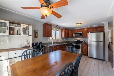 200 Kirkwood Dr, Cranberry Township, PA 16066 - Photo 5