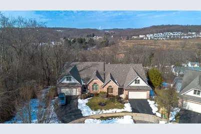 322 Woodcrest Dr, North Fayette, PA 15108 - Photo 45