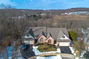 322 Woodcrest Dr, North Fayette, PA 15108 - Photo 45