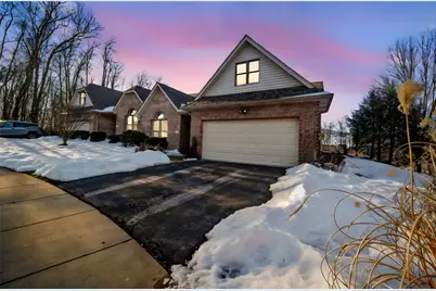 322 Woodcrest Dr, North Fayette, PA 15108 - Photo 3